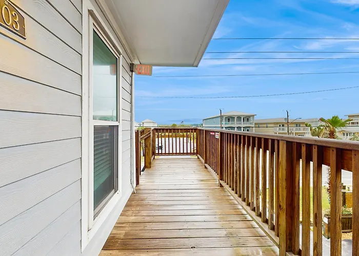 Front #203 Gulf Shores