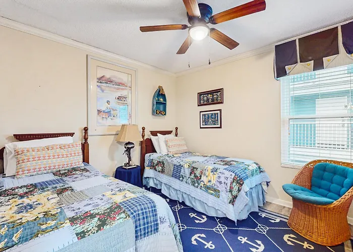 Front #203 Apartment Gulf Shores
